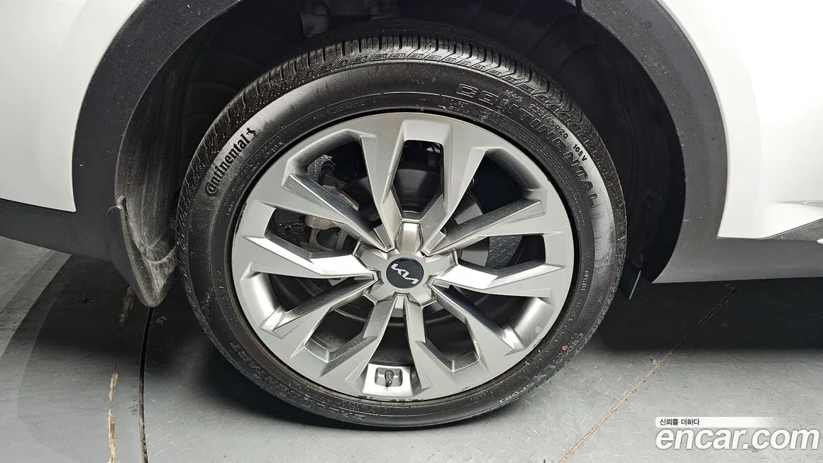 Kia Sorento 2023 из KR, фото 2