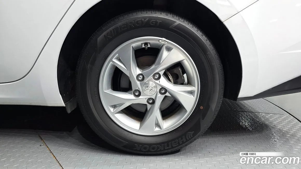 Hyundai AVANTE 2022 из KR, фото 8