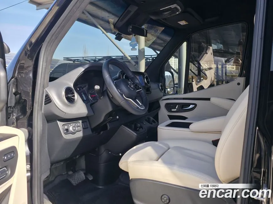 Mercedes-Benz Sprinter 2022 из KR, фото 2