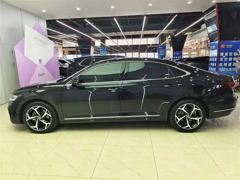 Volkswagen Passat — фото 4
