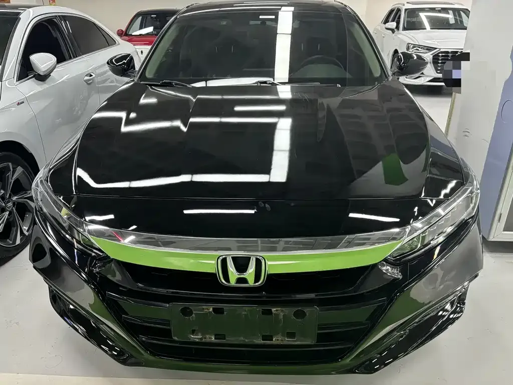 Honda Accord — фото 6