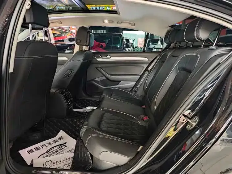 Volkswagen Magotan GTE PHEV 2023 из CN, фото 6