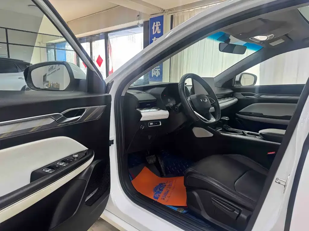 Geely Emgrand L 2022 из CN, фото 7