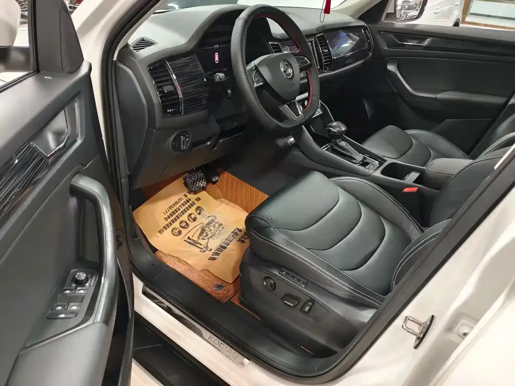 Skoda Kodiaq 2021 из CN, фото 4