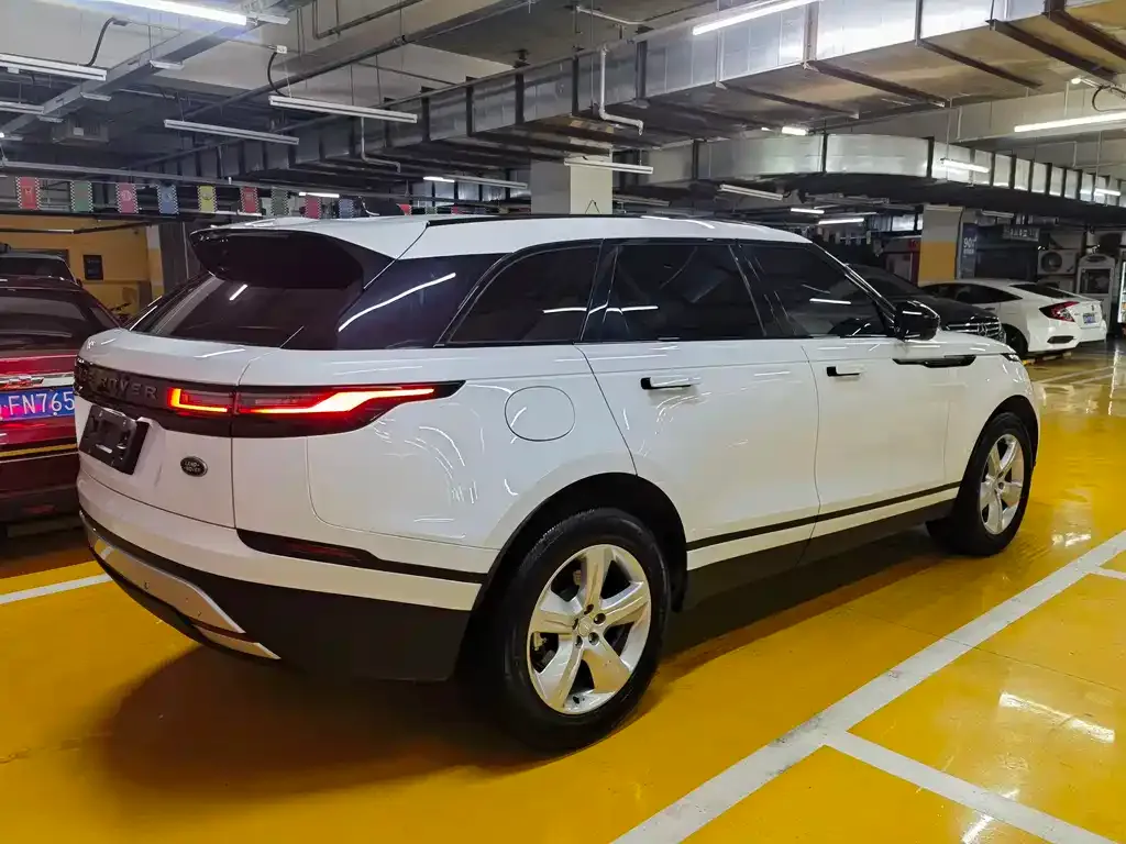 Land Rover Velar — фото 5
