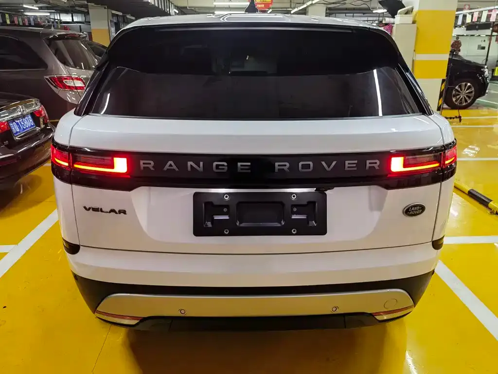 Land Rover Velar — фото 2