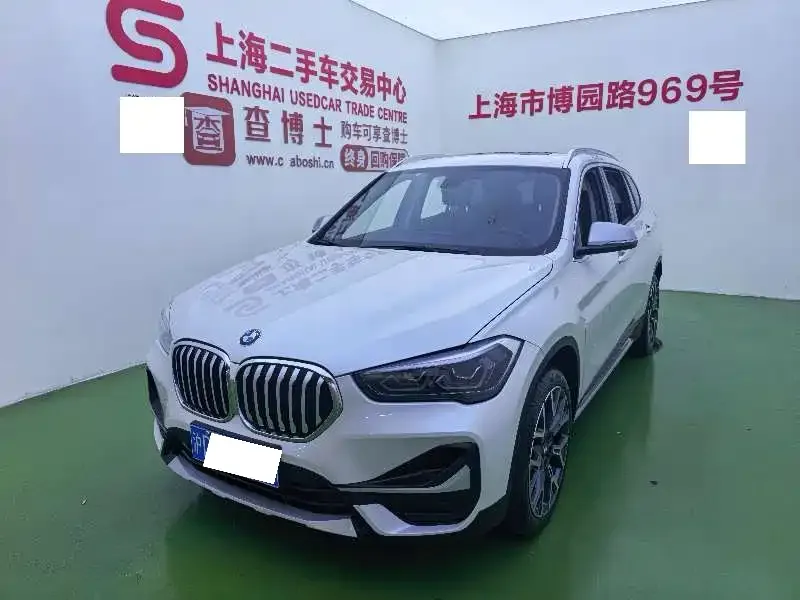 BMW X1 — фото 1