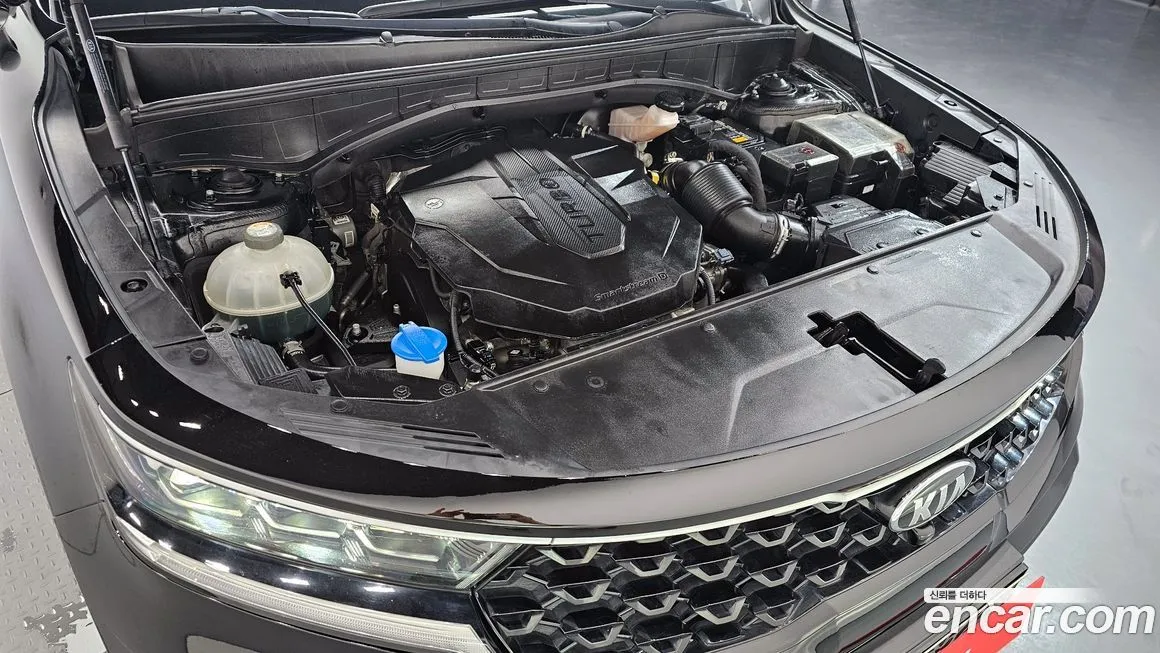 Kia Sorento — фото 8