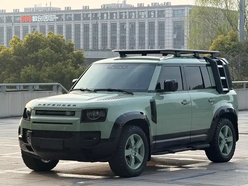Land Rover Defender 2023 из CN, фото 1
