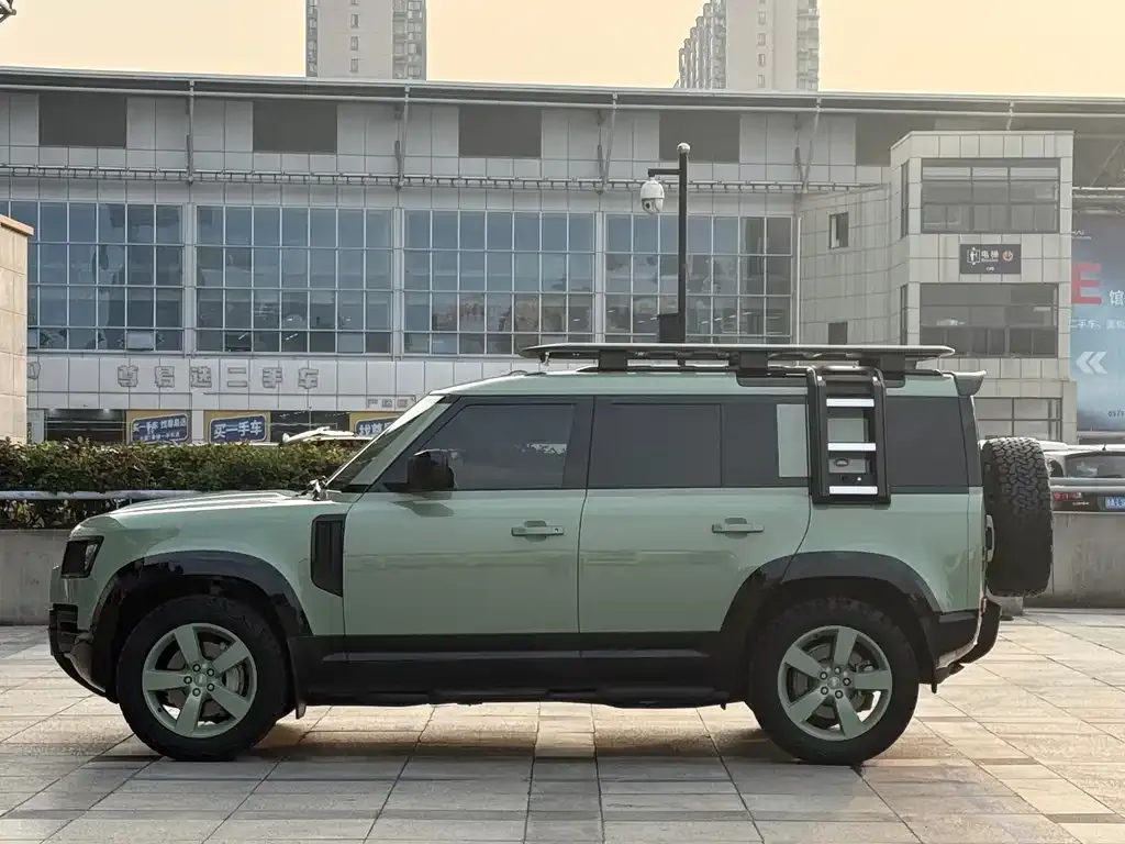 Land Rover Defender 2023 из CN, фото 9