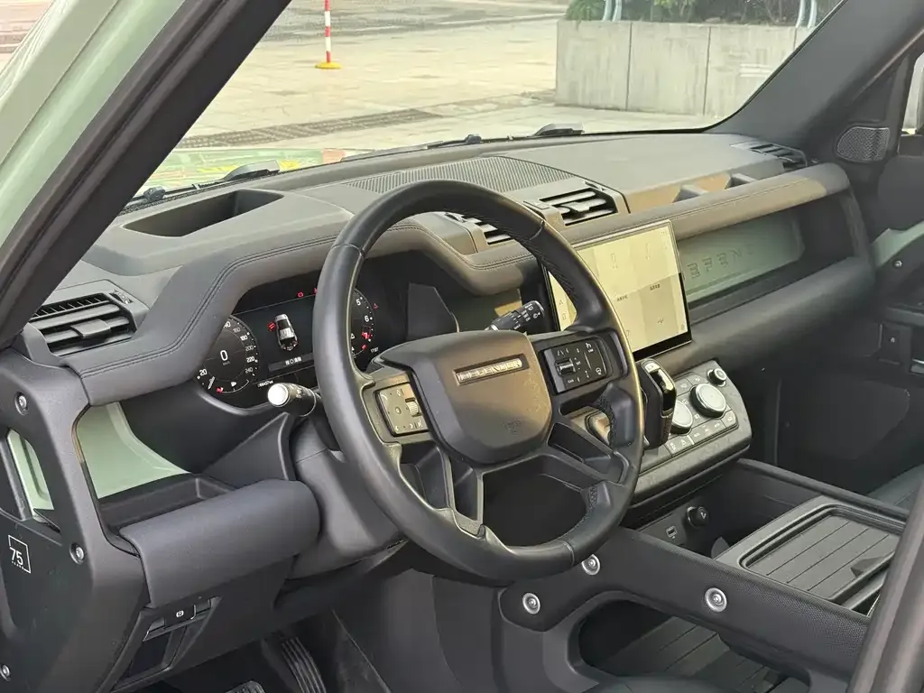 Land Rover Defender 2023 из CN, фото 7
