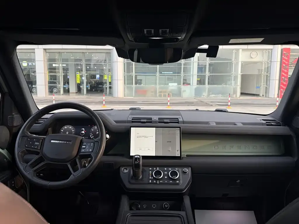 Land Rover Defender 2023 из CN, фото 2