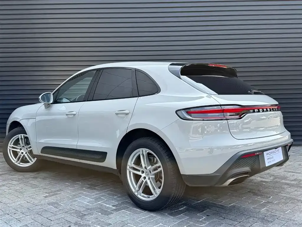 Porsche Macan — фото 5