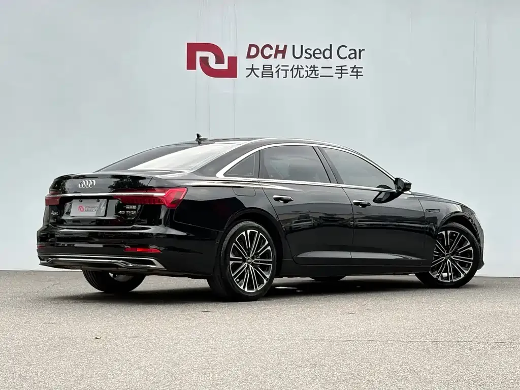Audi A6L — фото 10