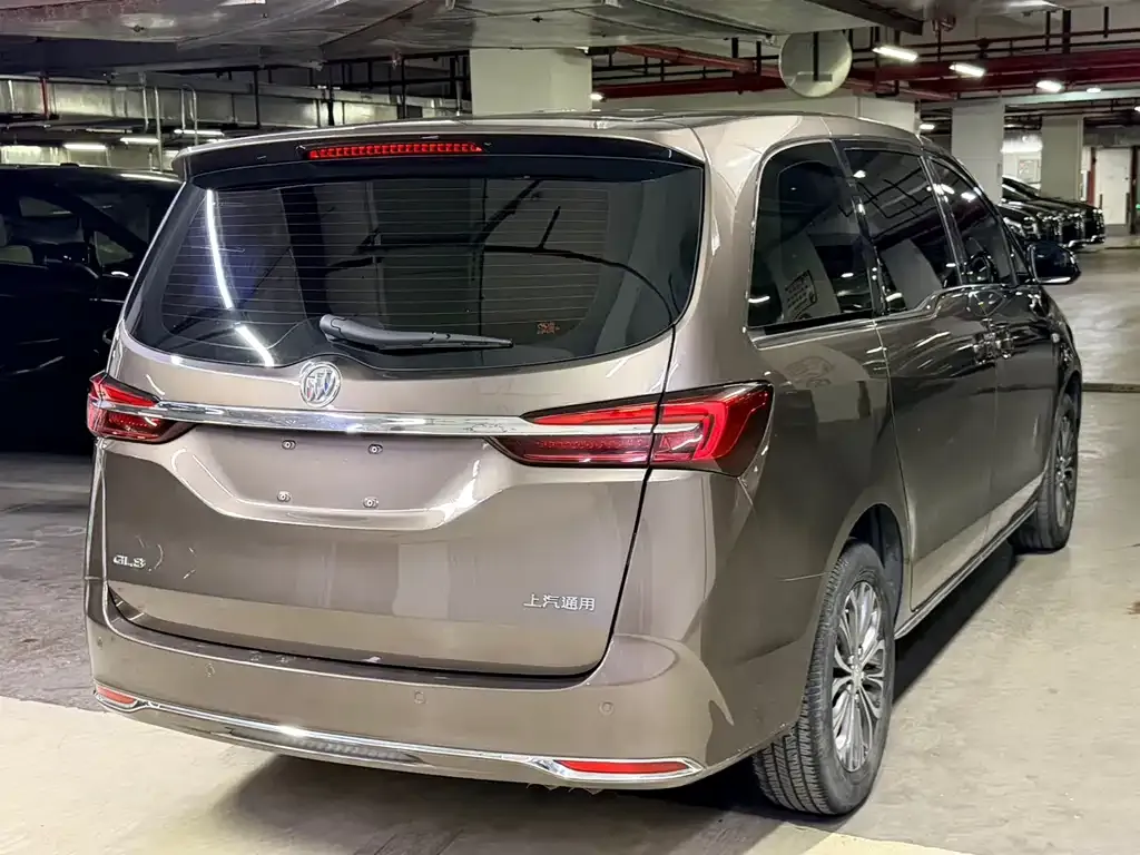 Buick GL8 2023 из CN, фото 8