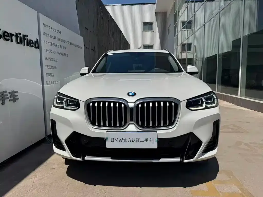BMW X3 — фото 8
