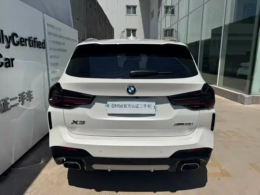 BMW X3 — фото 10