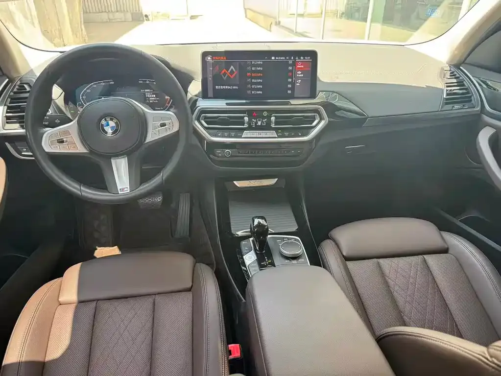 BMW X3 — фото 2