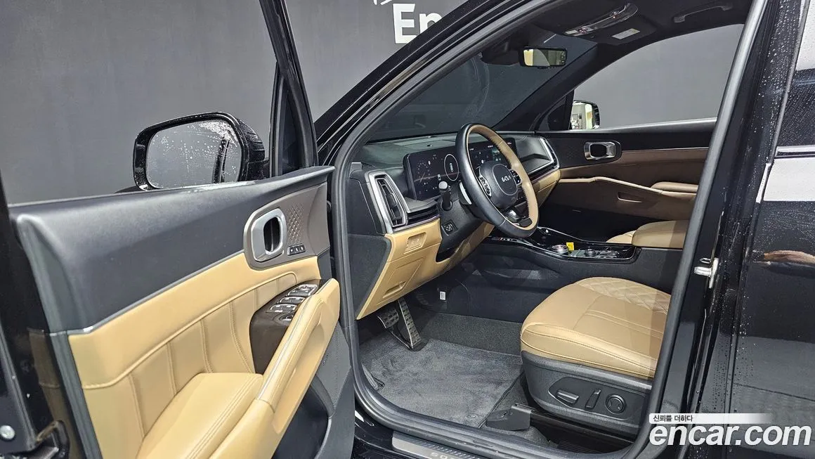 Kia Sorento — фото 6
