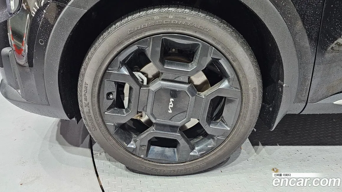 Kia Sorento — фото 7