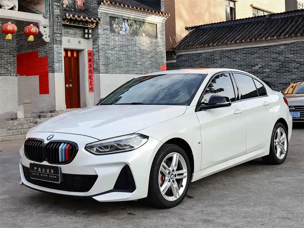 BMW 1 Series — фото 1