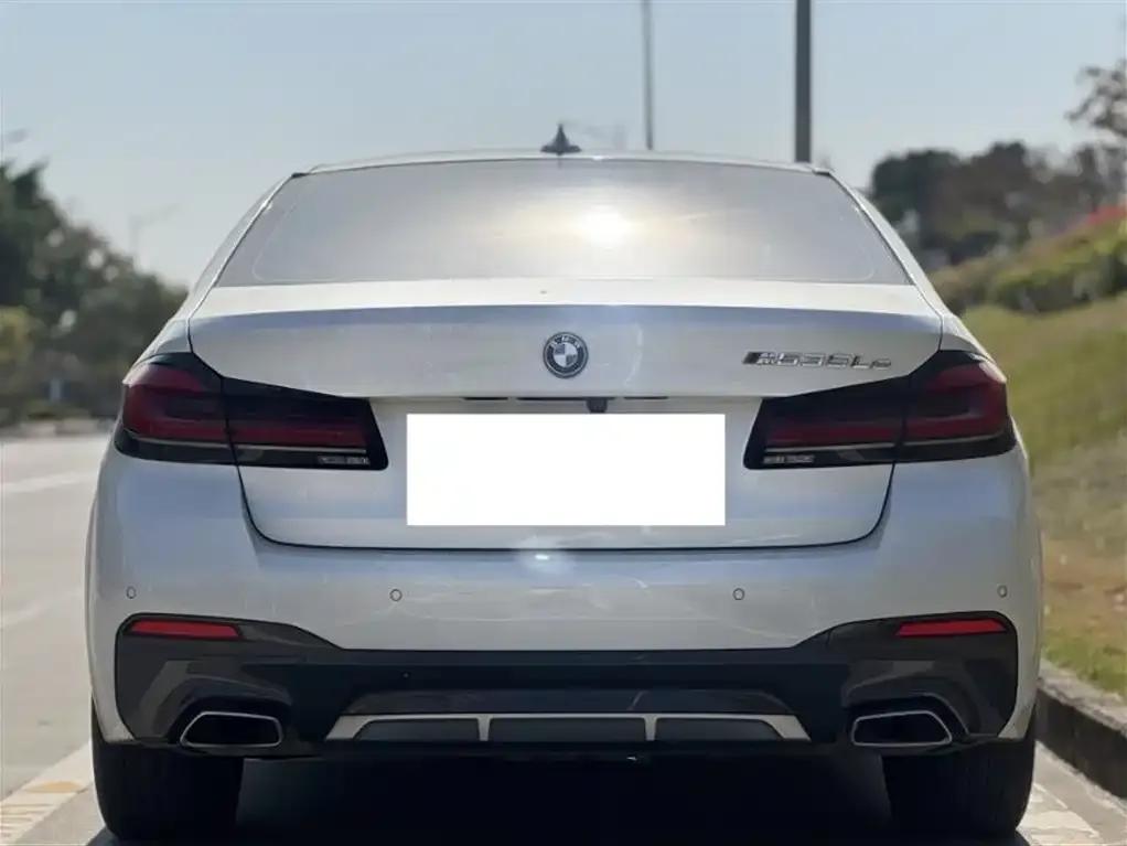 BMW 5 Series New Energy — фото 4