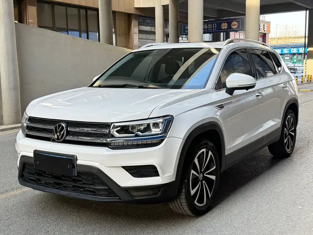 Volkswagen Tharu — фото 1