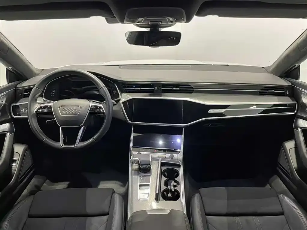 Audi A7 — фото 7