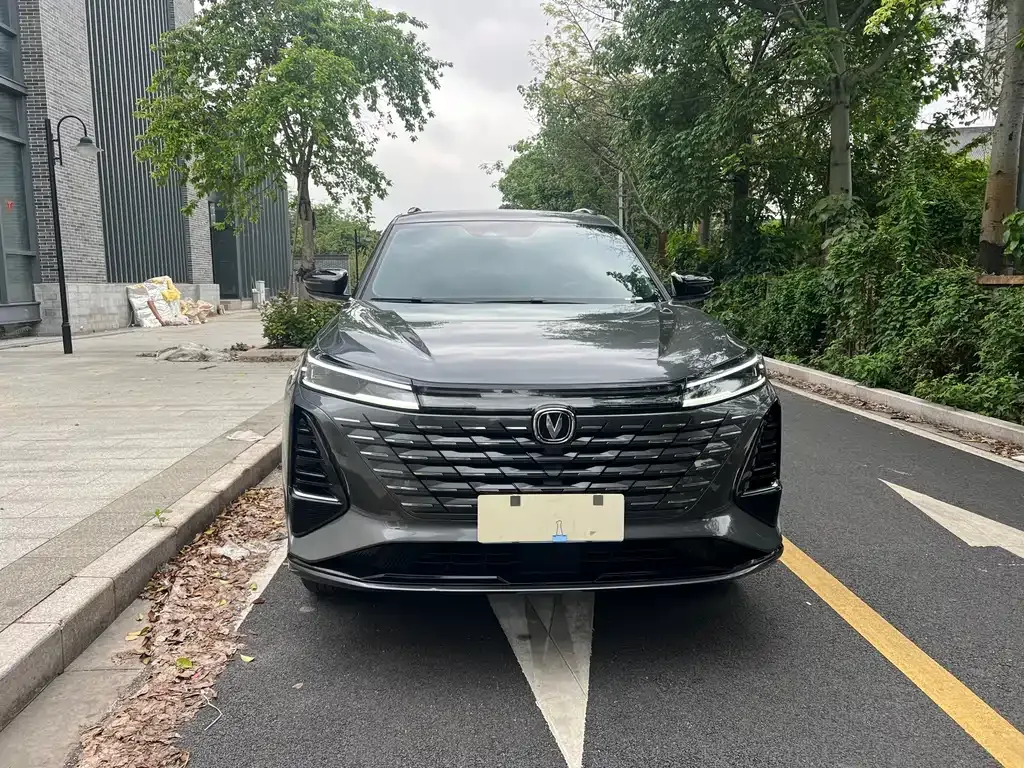 Changan CS75PLUS — фото 8