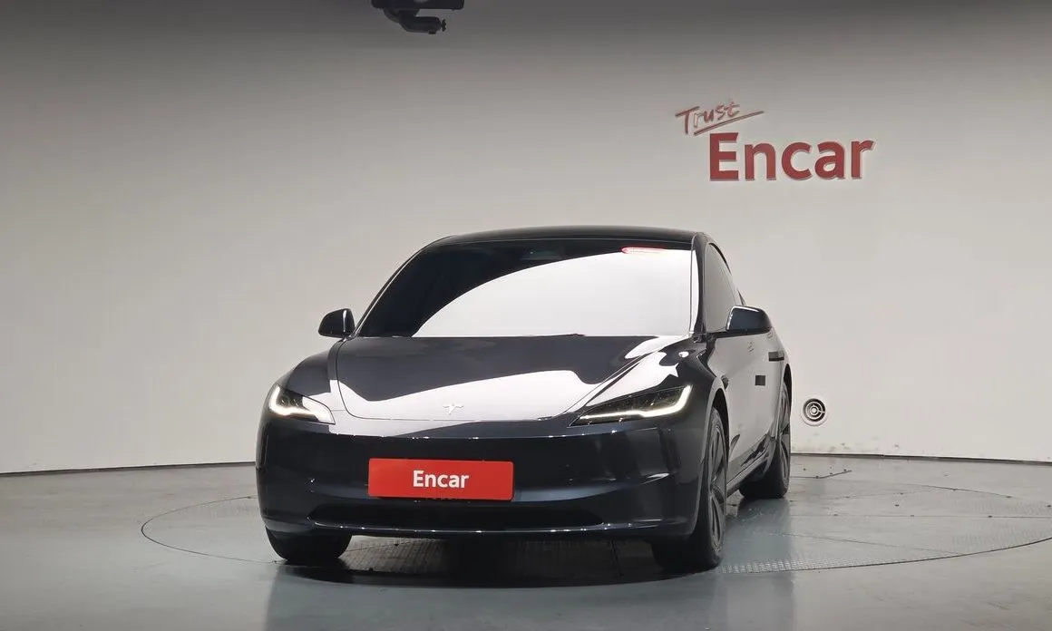Tesla Model 3 — фото 5