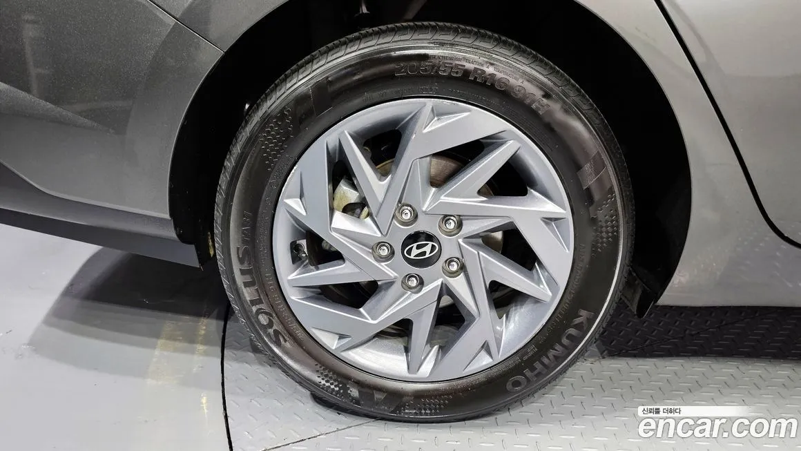 Hyundai AVANTE 2024 из KR, фото 6