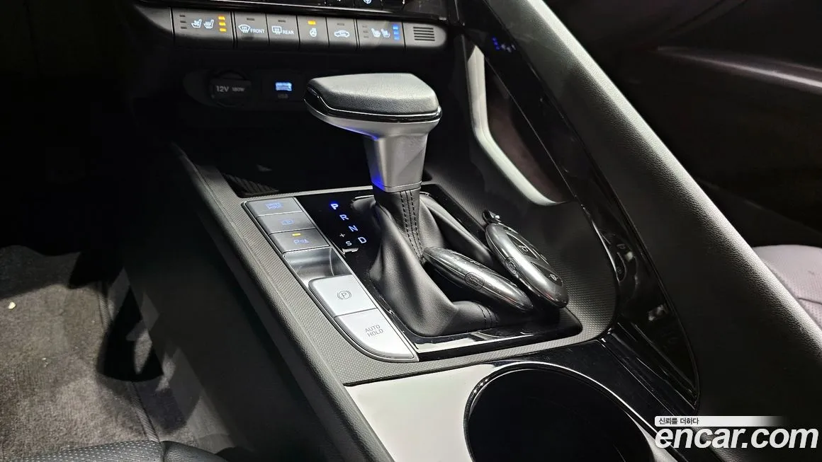 Hyundai AVANTE 2024 из KR, фото 4