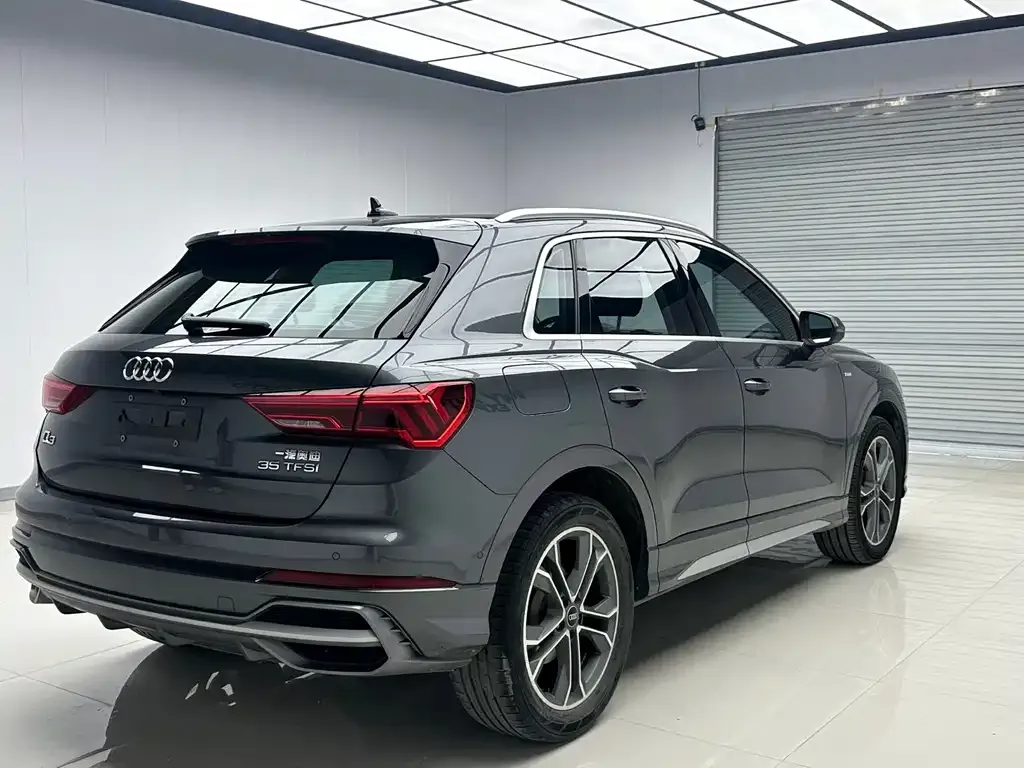 Audi Q3 — фото 4