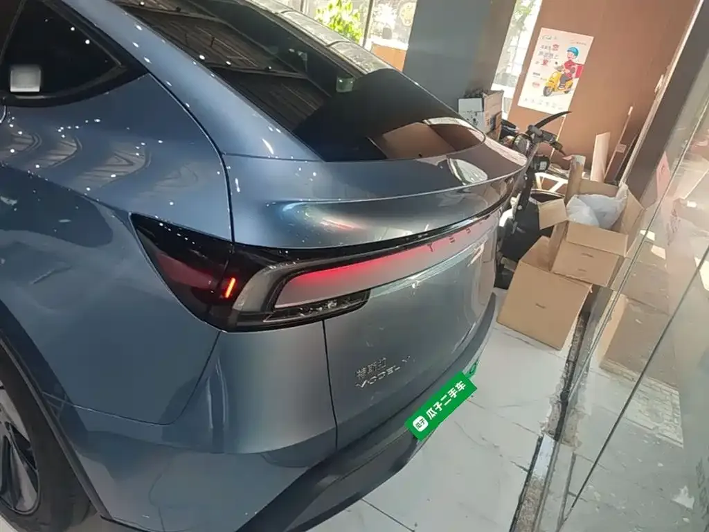 Tesla Model Y — фото 7