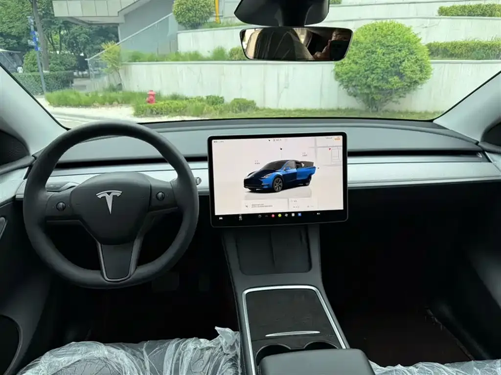 Tesla Model Y 2025 из CN, фото 8