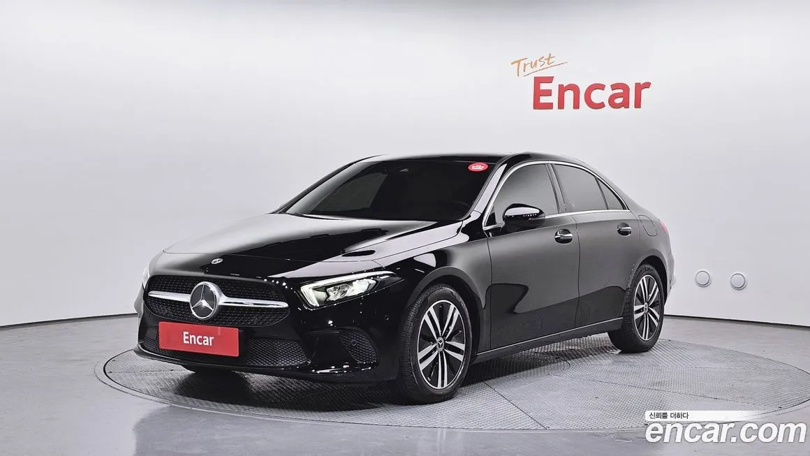 Mercedes-Benz A-Class — фото 1