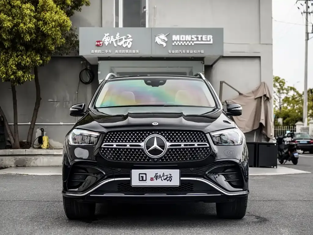 Mercedes-Benz GLE — фото 8