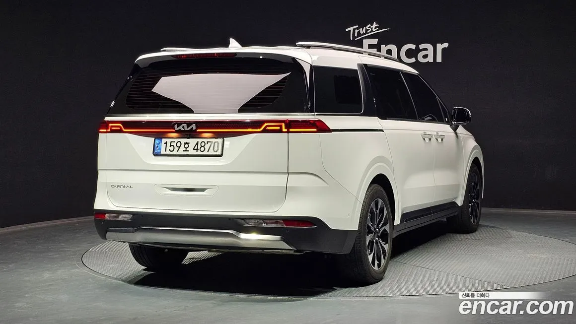 Kia Carnival 2023 из KR, фото 10