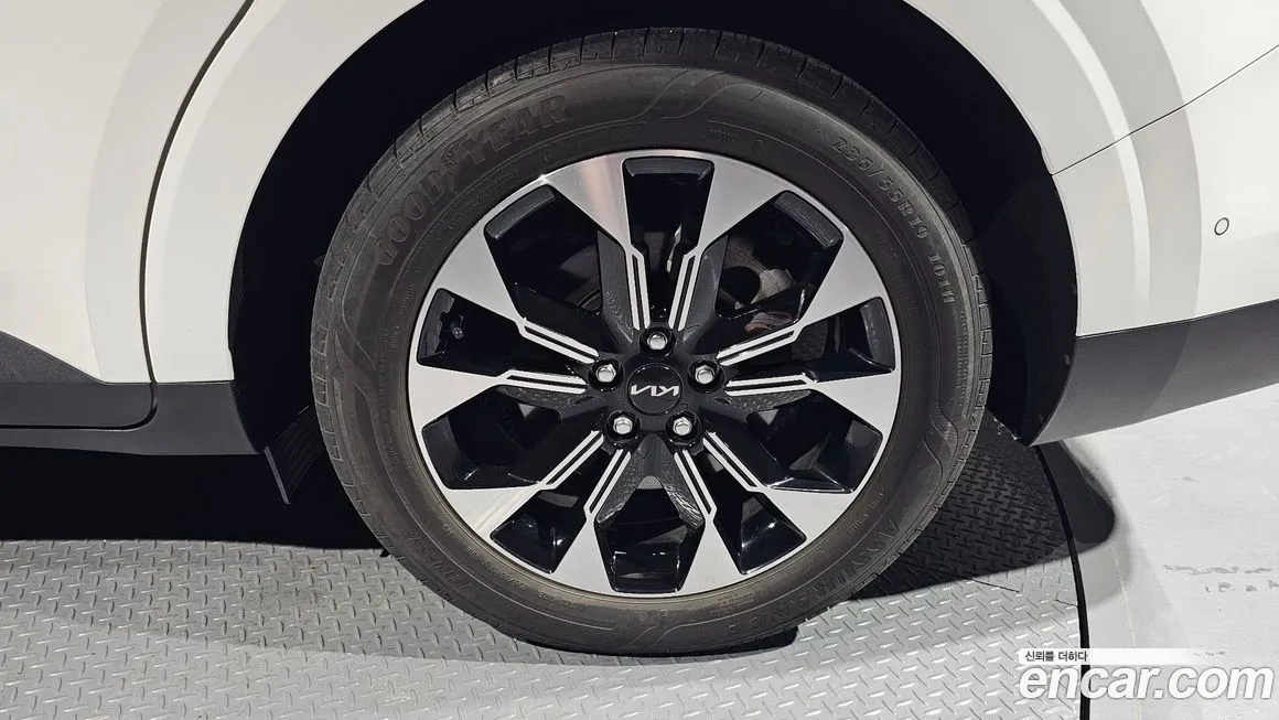 Kia Carnival 2023 из KR, фото 7