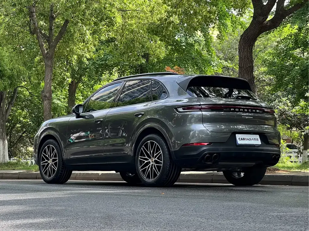 Porsche Cayenne — фото 8