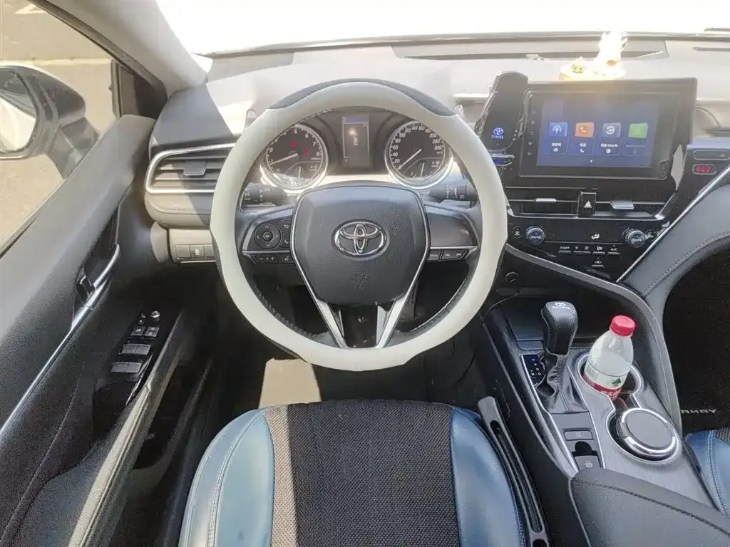 Toyota Camry 2023 из CN, фото 7