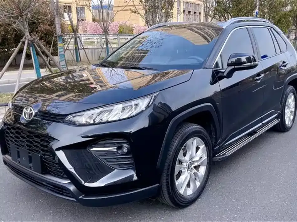 Toyota Wildlander — фото 1