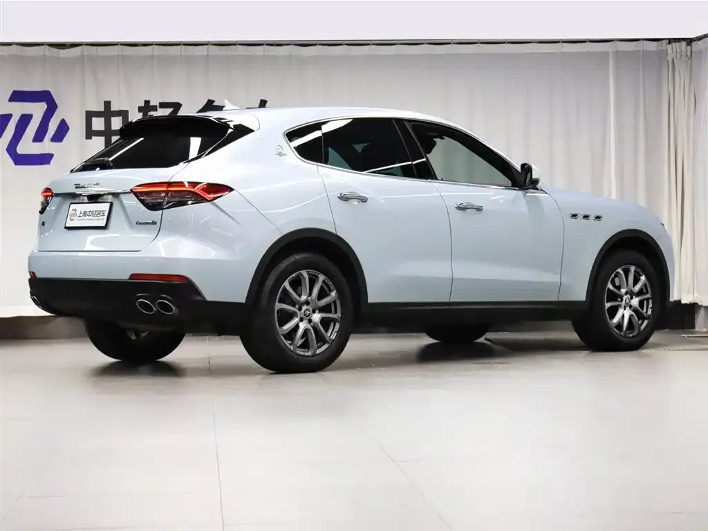 Maserati Levante — фото 6