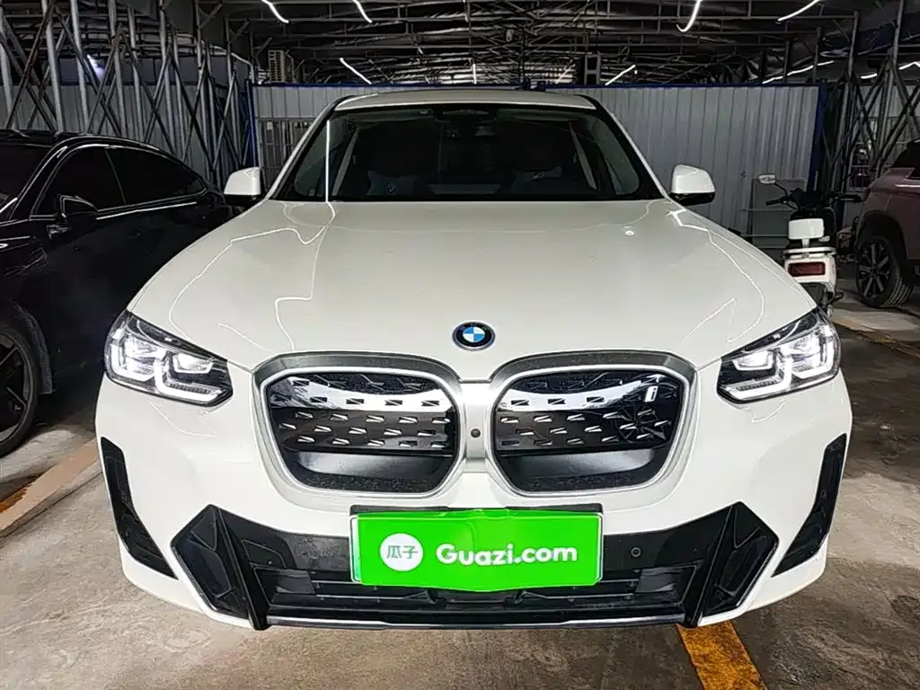 BMW iX3 2023 из CN, фото 2