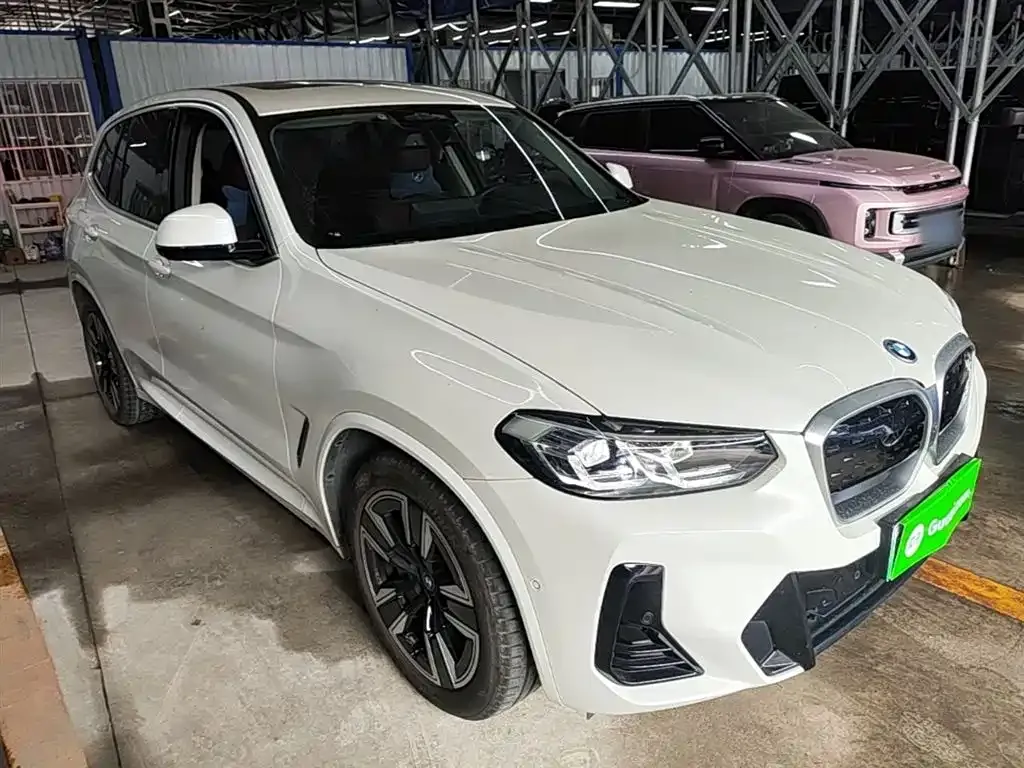 BMW iX3 2023 из CN, фото 3