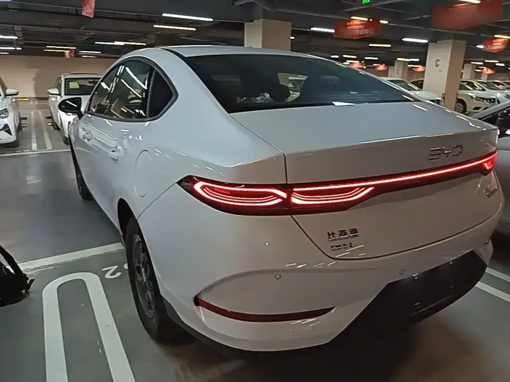 BYD Qin PLUS — фото 8