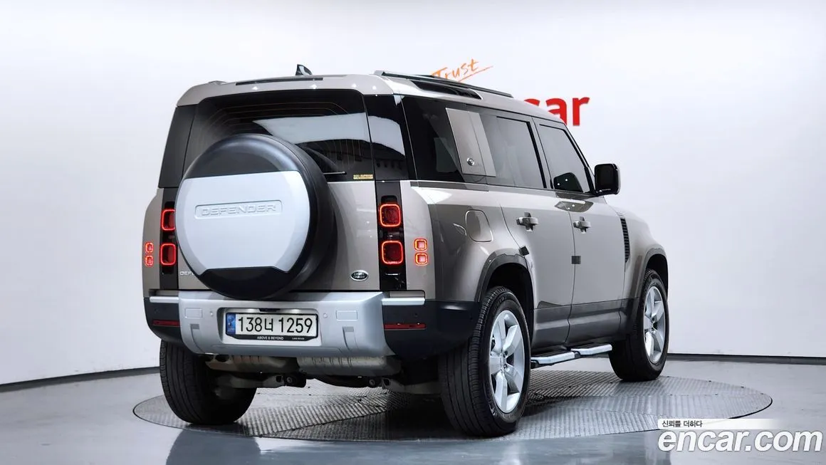 Land Rover Defender 2023 из KR, фото 5