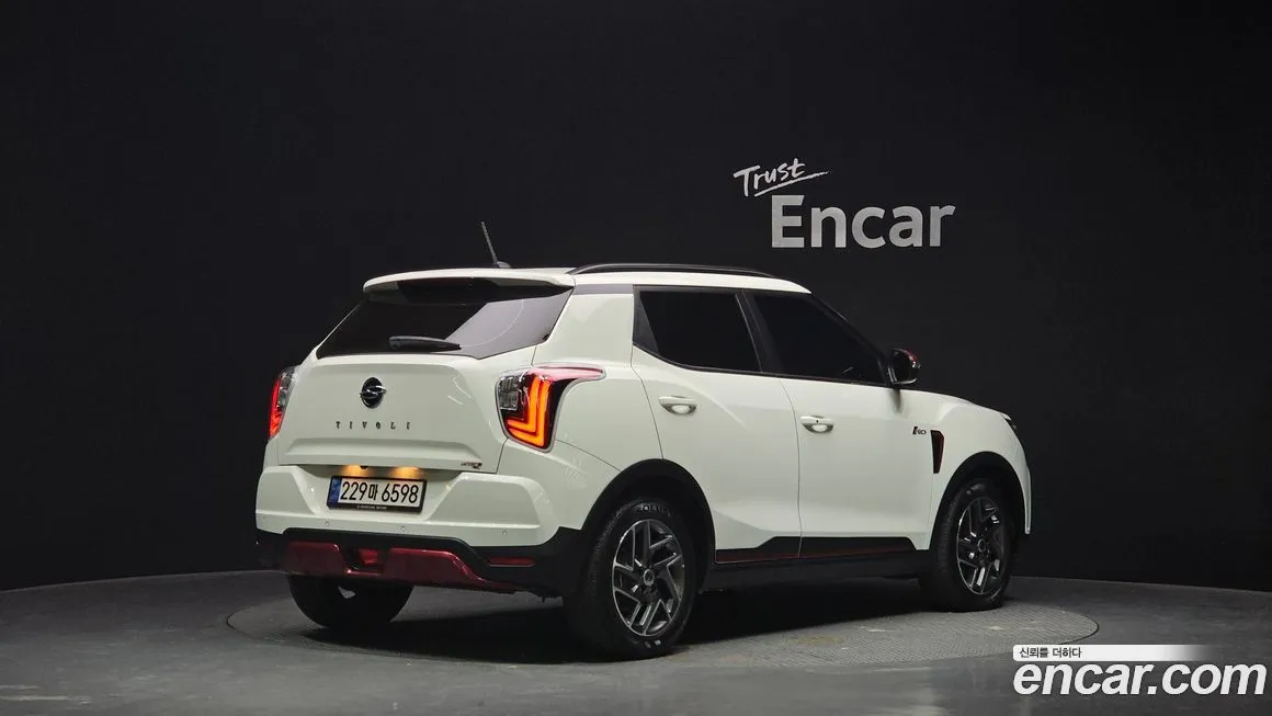 KG Mobility (Ssangyong) TIBOLI 2022 из KR, фото 5