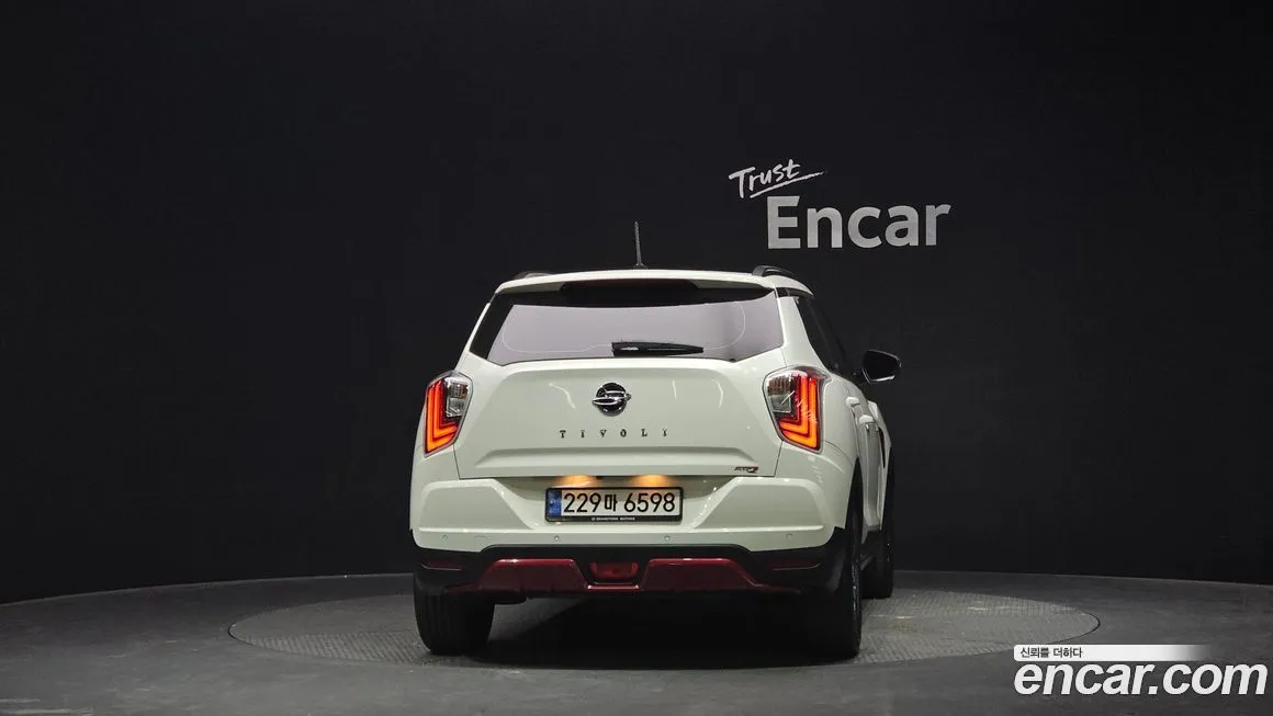 KG Mobility (Ssangyong) TIBOLI 2022 из KR, фото 4