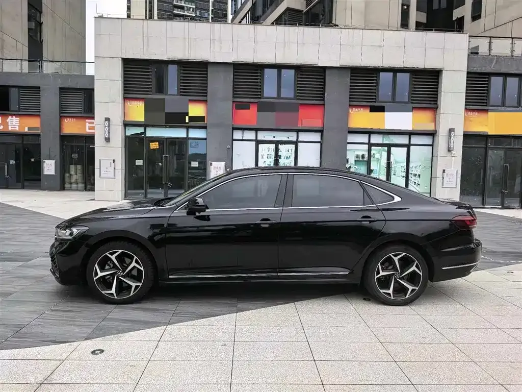 Volkswagen Passat — фото 3